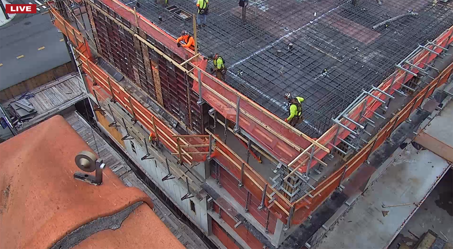 HILLSIDECONSTRUCTION03