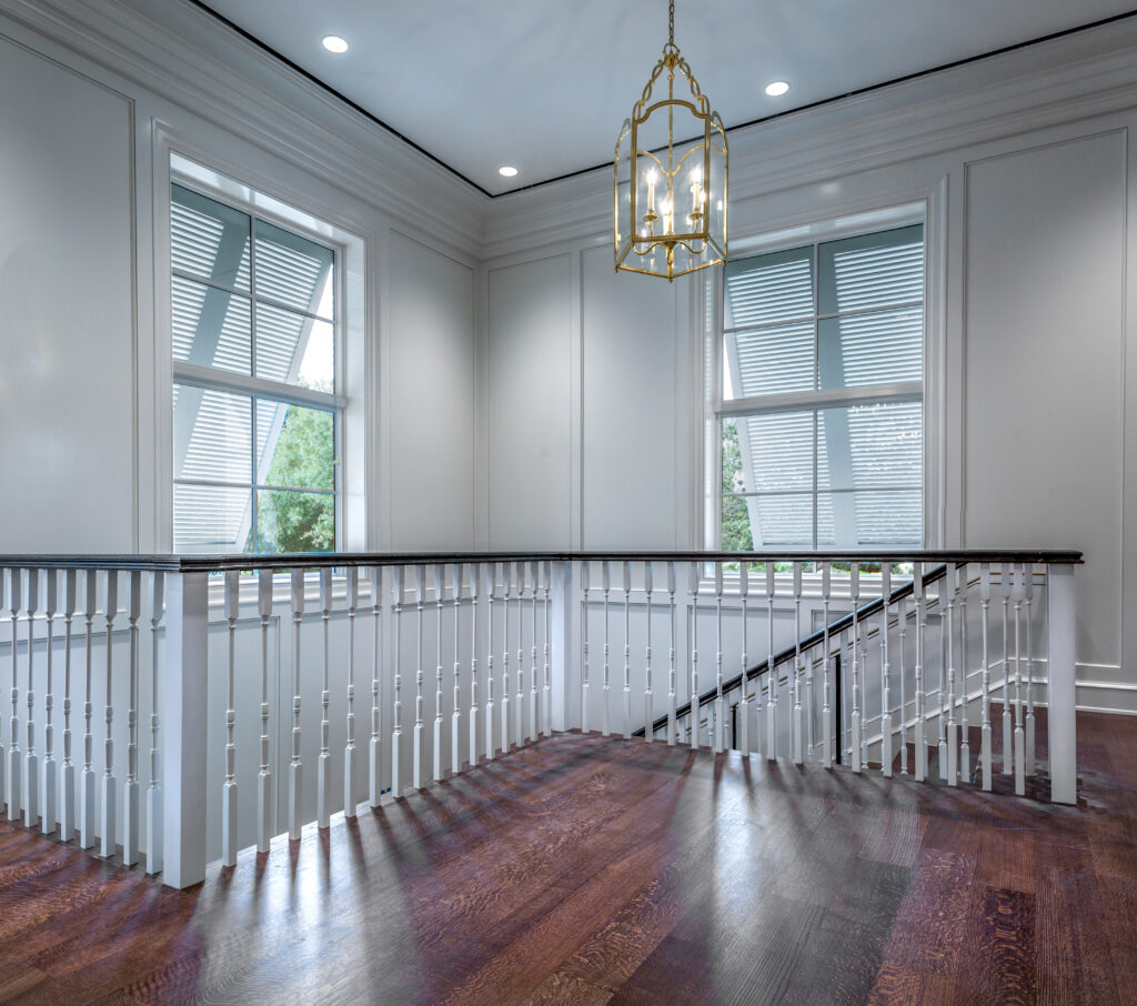 HOS CLUB 17176 Houston Country Club 2nd Floor Stairway CREDIT Rick Muniz