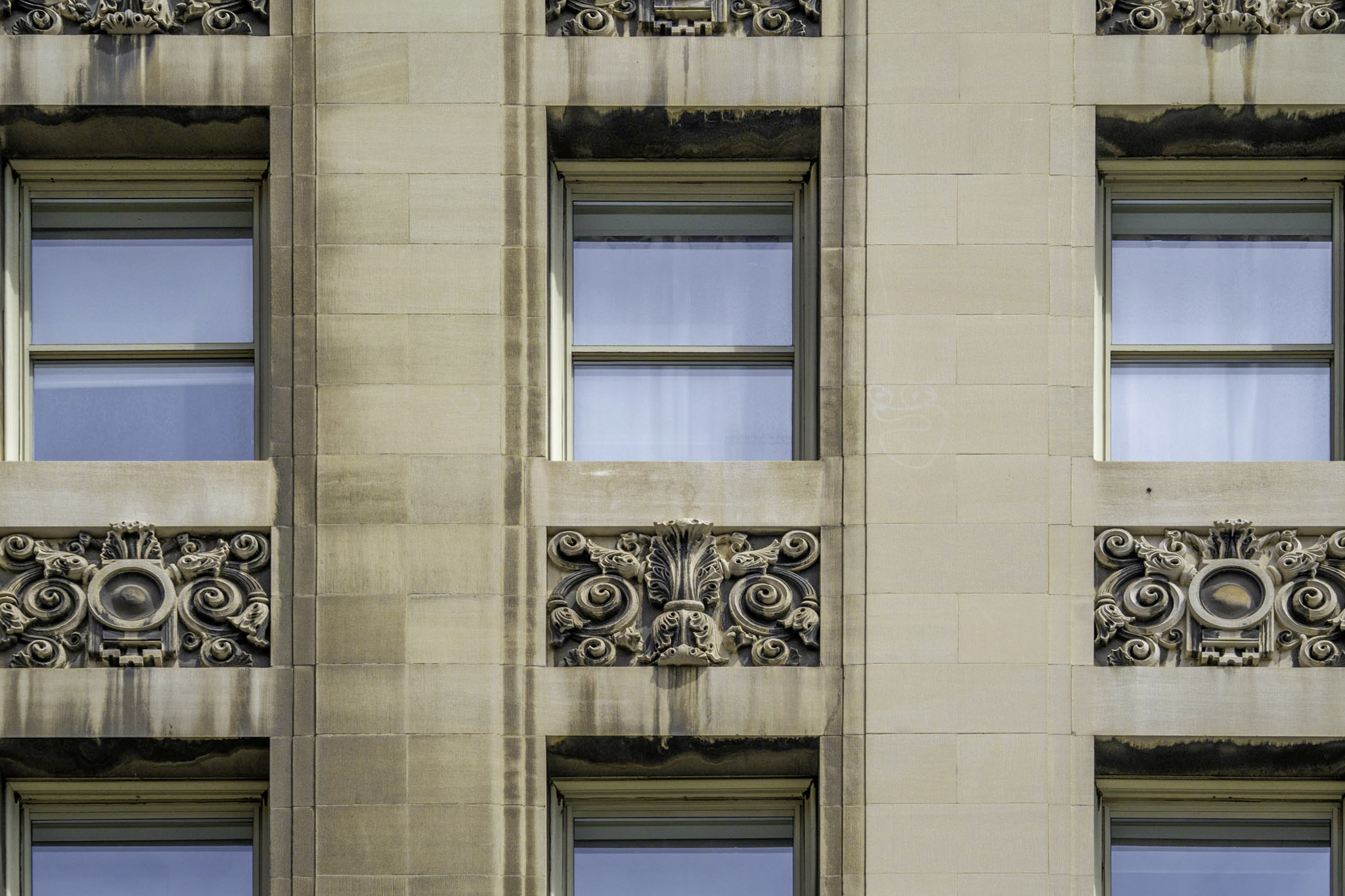 S 510057 31 Union Sq West Facade Detail fixed perpective sm